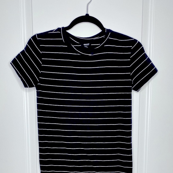 T-Shirt Dress - Picture 4 of 4